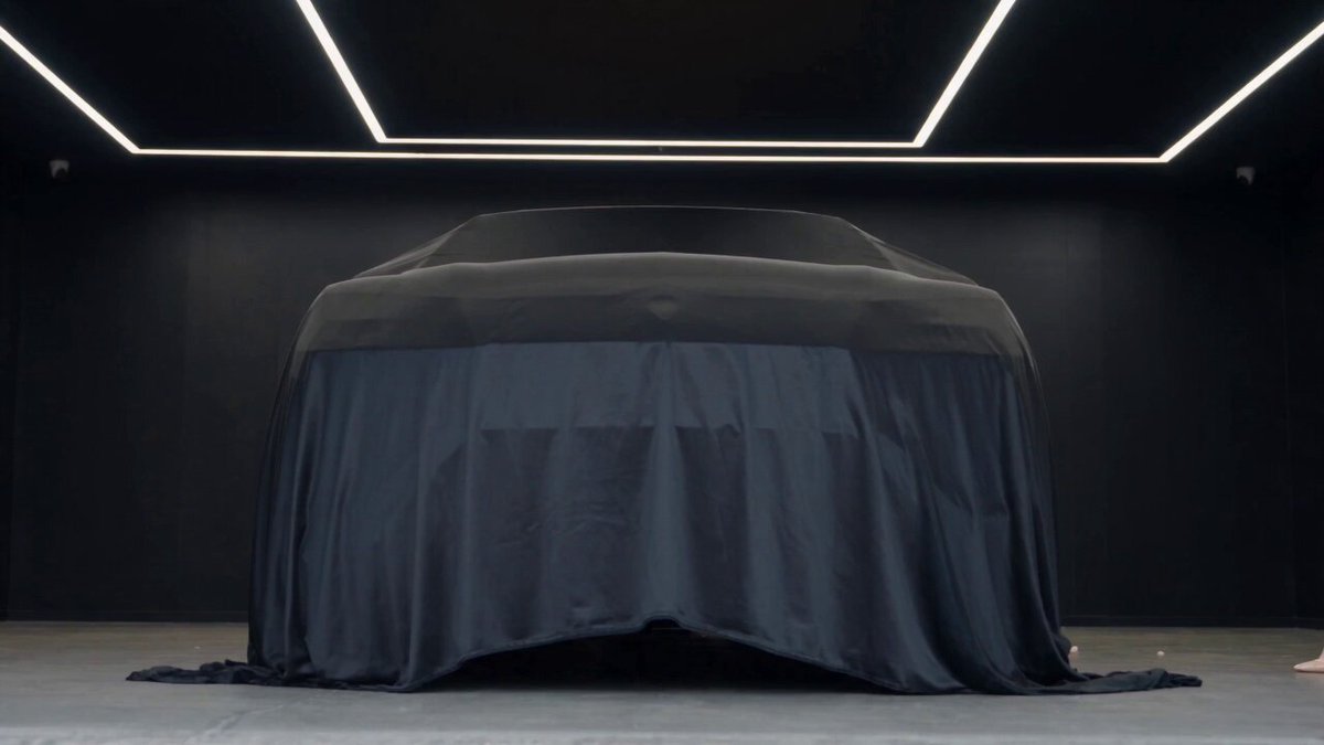 Luxe Lamborghini Urus-aflevering: vlogscript – Wan 3.0 prompt